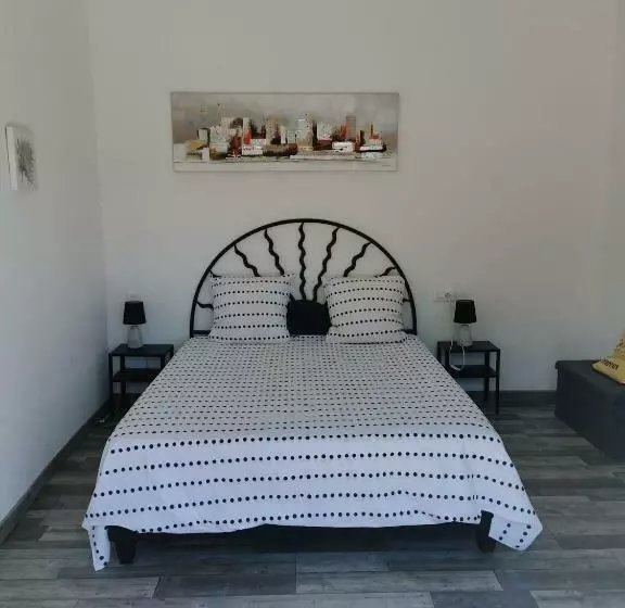 Aamiaismajoitus (B&B) Chambre D Hotes La Dragonne