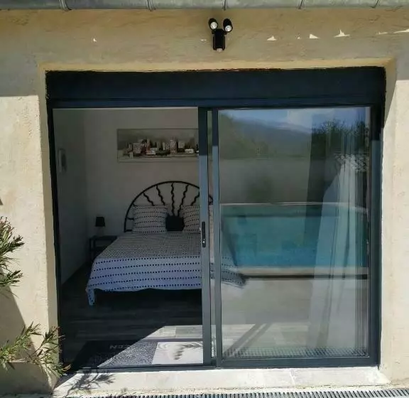 Aamiaismajoitus (B&B) Chambre D Hotes La Dragonne