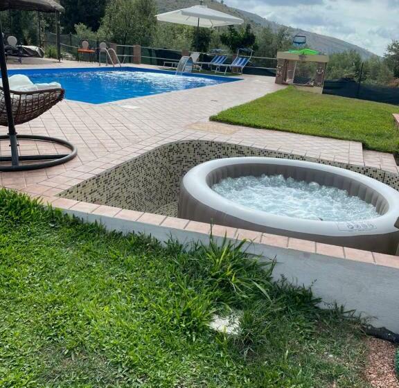 민박 Centro Estivo Il Piccolo Paradiso