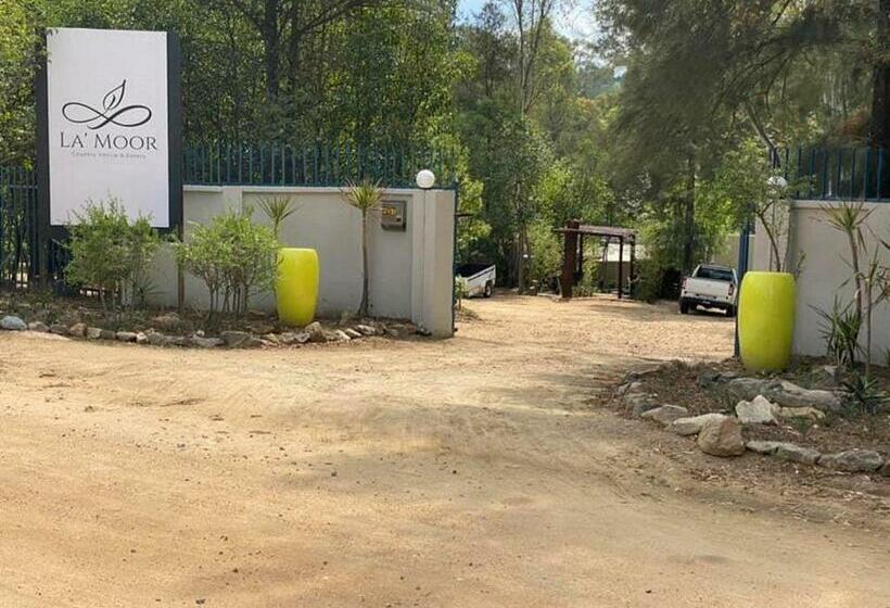 مبيت وإفطار La Moor Country Venue & Eatery