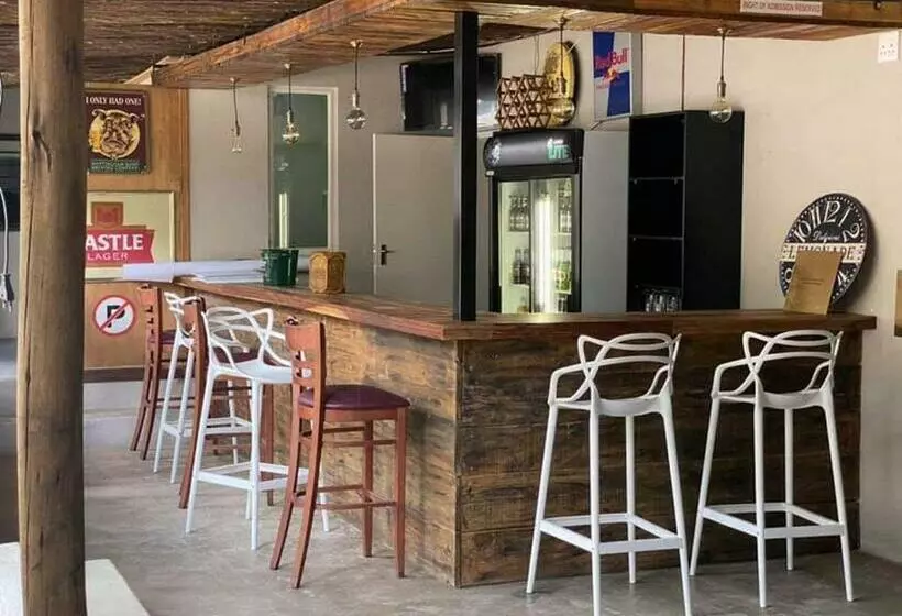 Aamiaismajoitus (B&B) La Moor Country Venue & Eatery