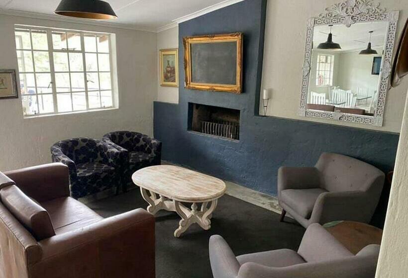 مبيت وإفطار La Moor Country Venue & Eatery