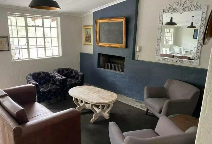 Aamiaismajoitus (B&B) La Moor Country Venue & Eatery