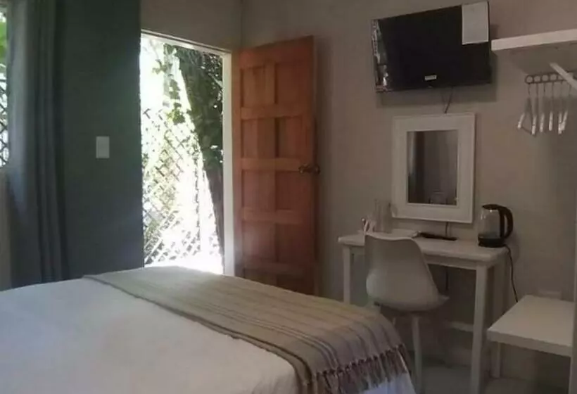 Aamiaismajoitus (B&B) La Moor Country Venue & Eatery