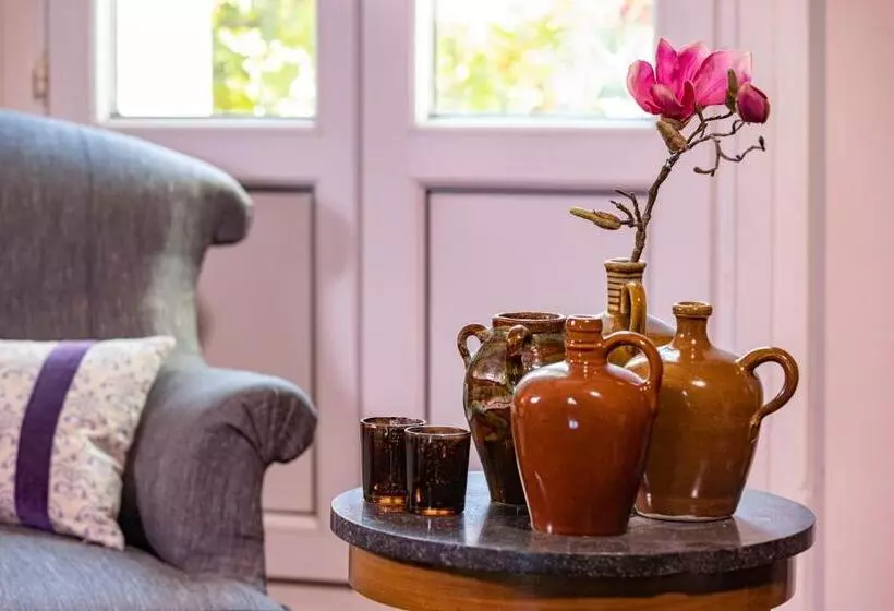 Aamiaismajoitus (B&B) Les Chambres Du Lavoir Vert