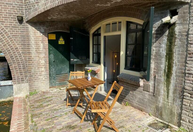 צימר Slapen Onder De Dom