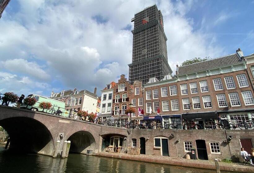 צימר Slapen Onder De Dom