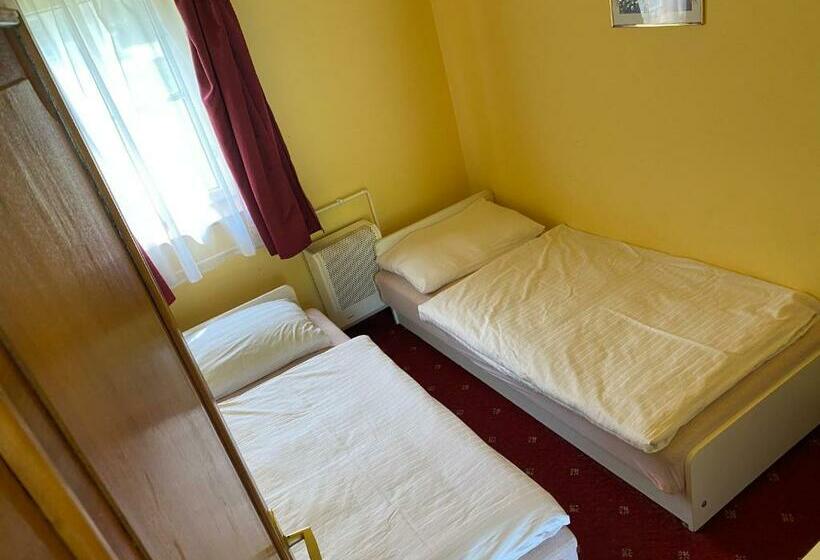 胶囊酒店 Mahom Vendégház