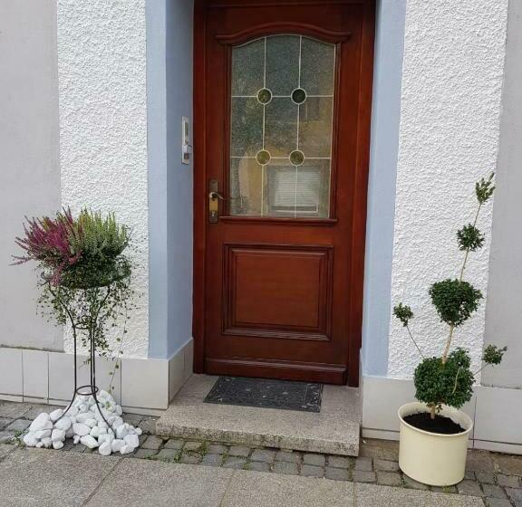 펜션 Gästeunterkunft Gangkofen