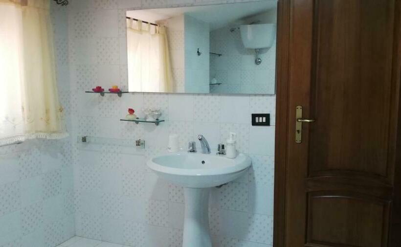 بنسيون Villa De Felice