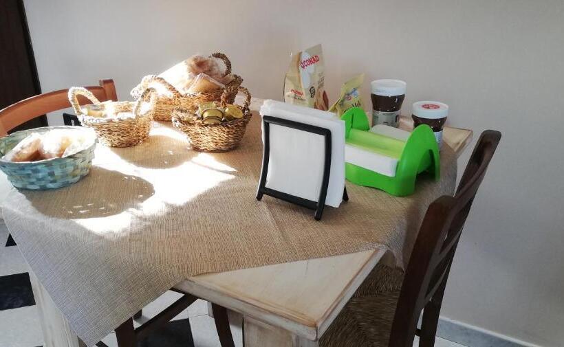 بنسيون Villa De Felice