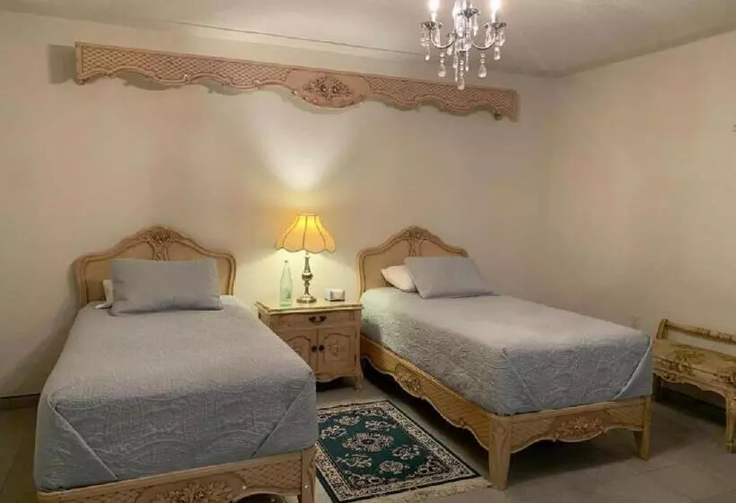 تختخواب و صبحانه Casa Almar