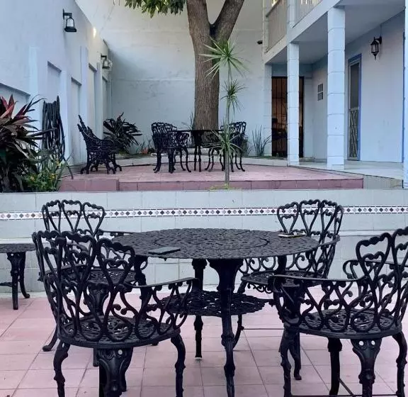 تختخواب و صبحانه Casa Almar