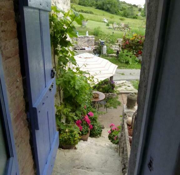 ベッドアンドブレックファースト Chambre Campagnarde