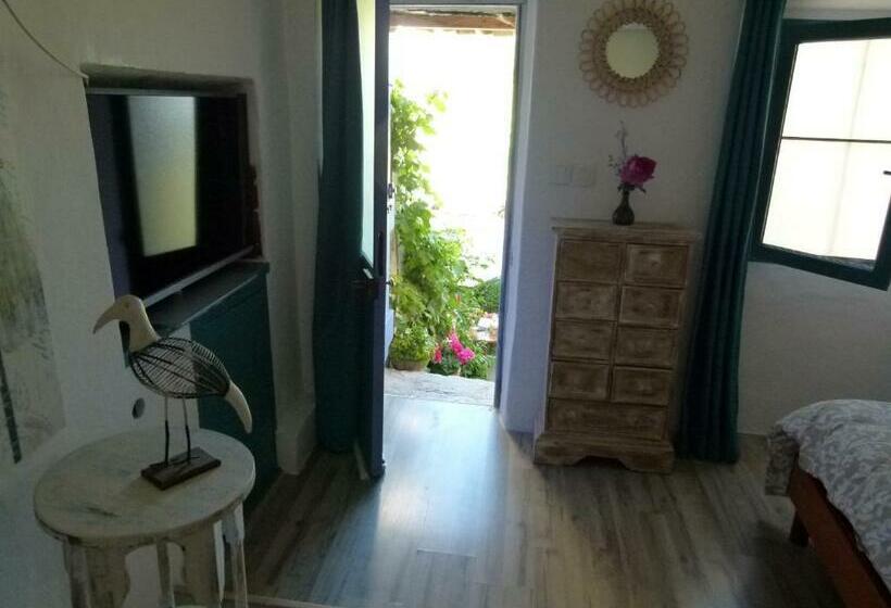 ベッドアンドブレックファースト Chambre Campagnarde