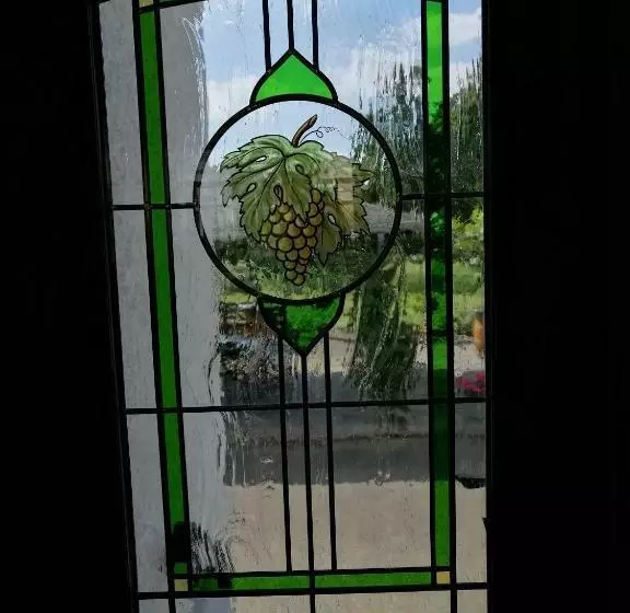 ベッドアンドブレックファースト Weingut Licht Stadtfeld