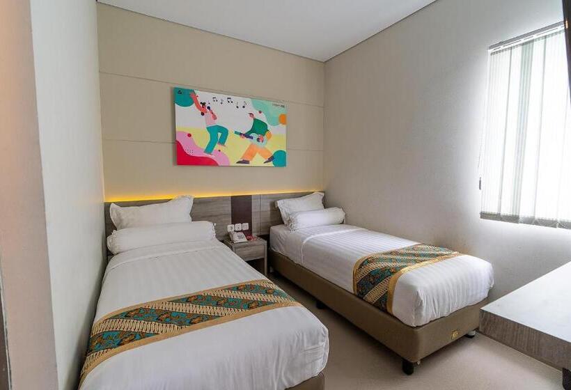 Hôtel Front One Budget Boyolali