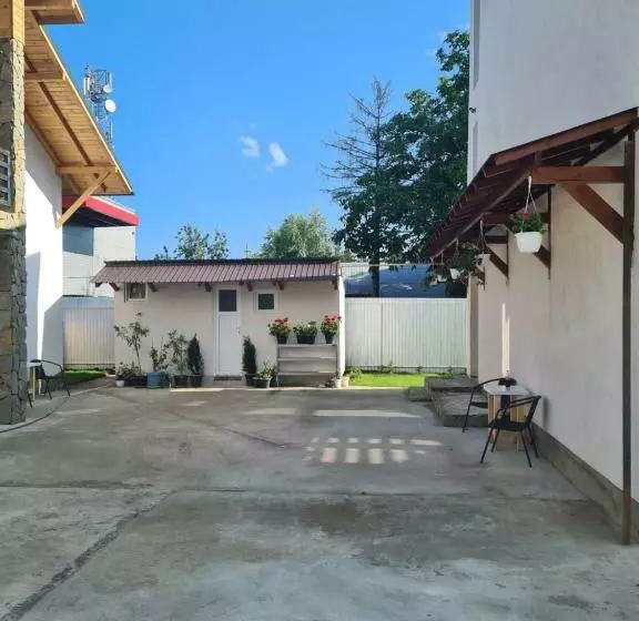 Majatalo Luca S Studio 2 ,close To Therme Bucharest, Airport Otopeni