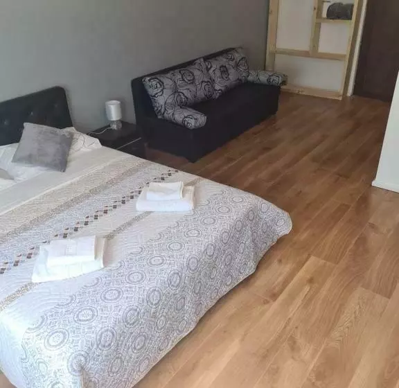 Majatalo Luca S Studio 2 ,close To Therme Bucharest, Airport Otopeni