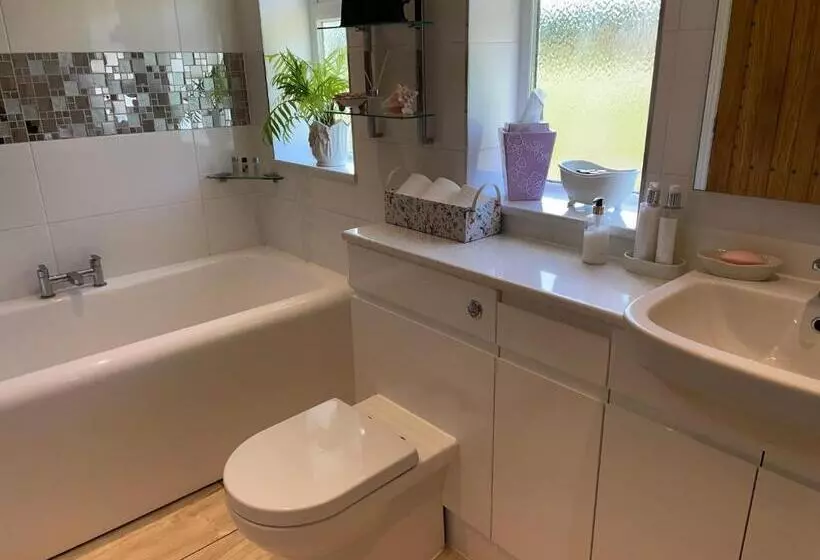 Westerley Country B & B With Exclusive Guest Lounge