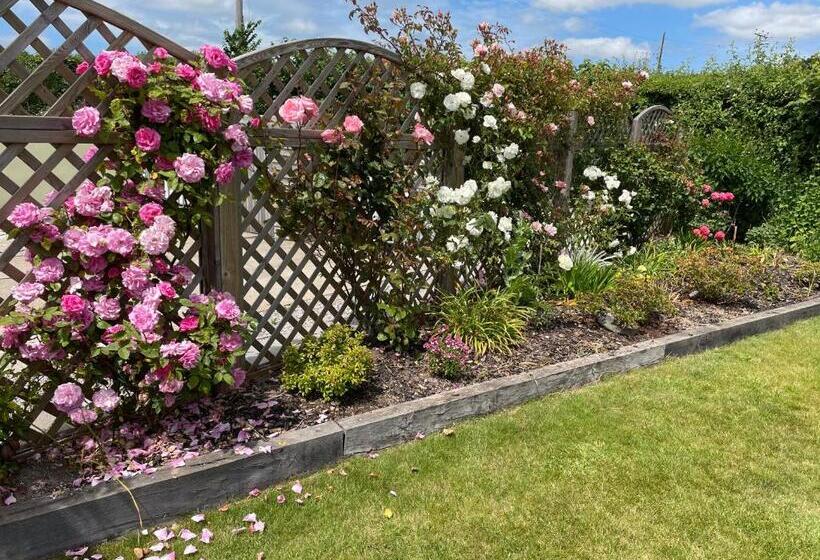 Westerley Country B & B With Exclusive Guest Lounge