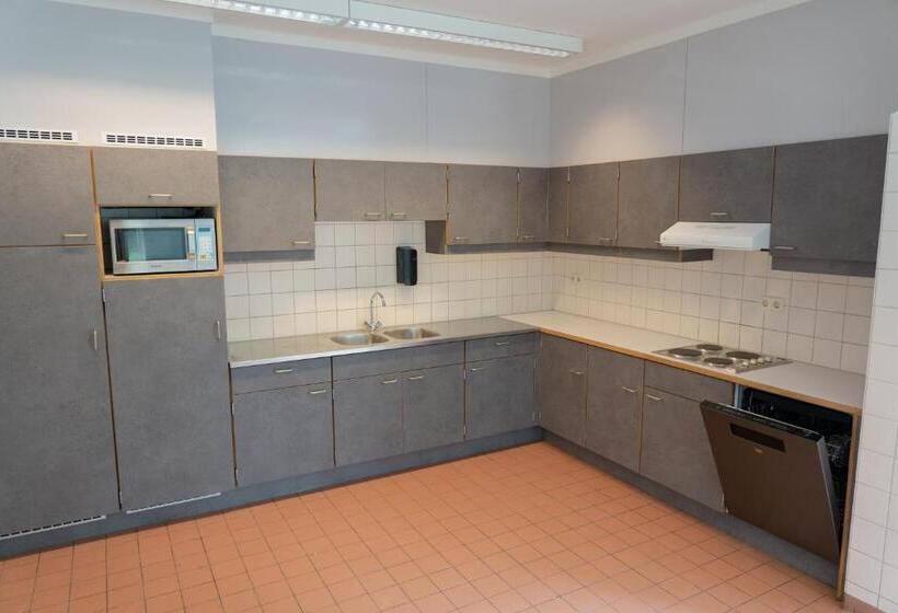 הוסטל De Admiraal