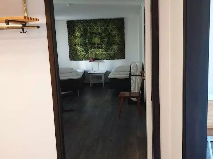 ユースホステル Rum På österlen