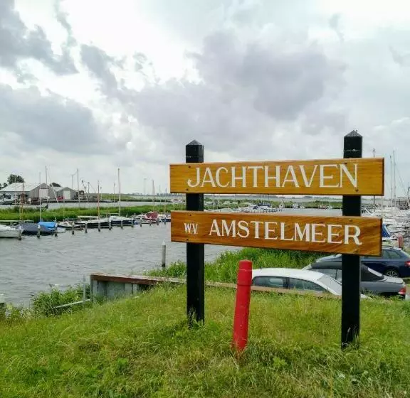B&b Hulleste