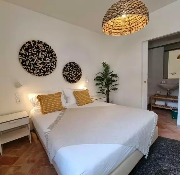 Bed and Breakfast Casa Algarbe