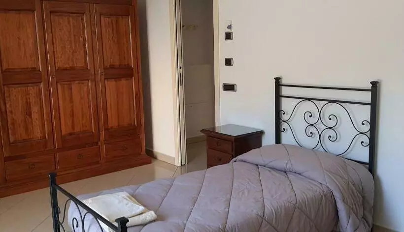 تختخواب و صبحانه Casa Per Ferie Religiosa Figlie Di Nazareth