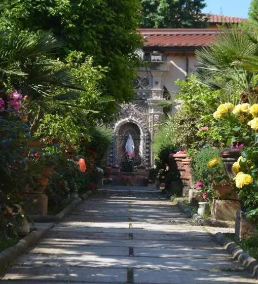 تختخواب و صبحانه Casa Per Ferie Religiosa Figlie Di Nazareth