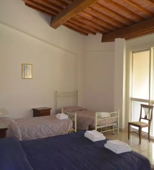 تختخواب و صبحانه Casa Per Ferie Religiosa Figlie Di Nazareth