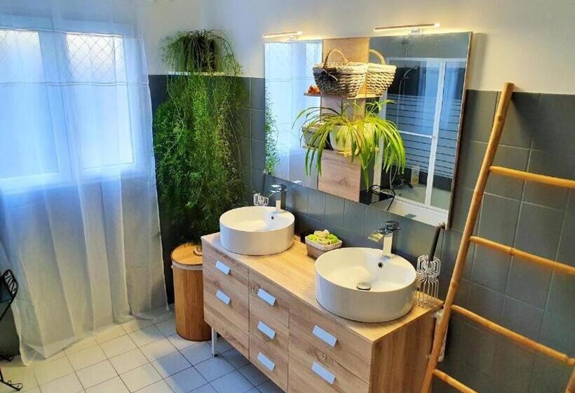 مبيت وإفطار Chambre Spacieuse Et Calme