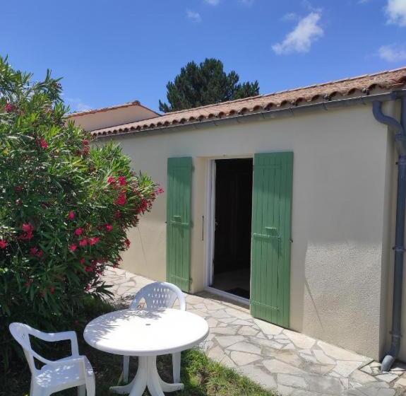 مبيت وإفطار Chambre Spacieuse Et Calme