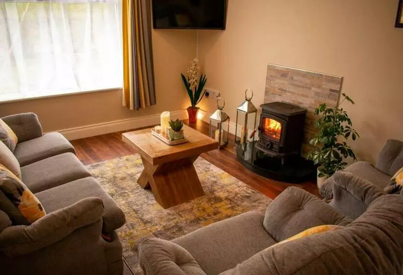 Aamiaismajoitus (B&B) Drumlanaught Cottage Farnham