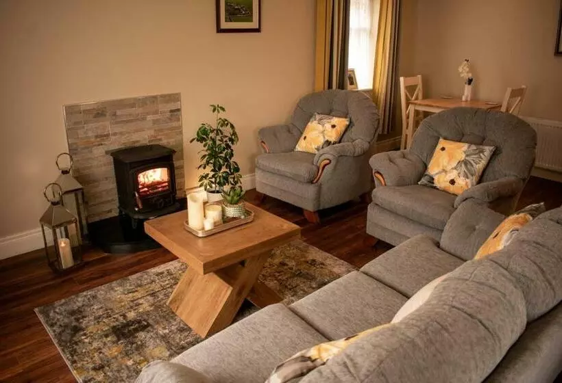 Aamiaismajoitus (B&B) Drumlanaught Cottage Farnham