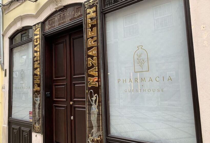 هتل Pharmacia Guesthouse
