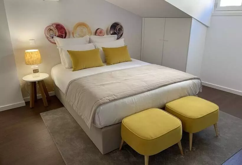 هتل Pharmacia Guesthouse