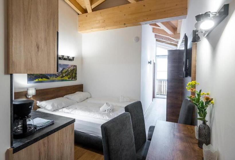 בית מלון כפרי Ski  & Sonnenresort Alpendorf By Alpentravel