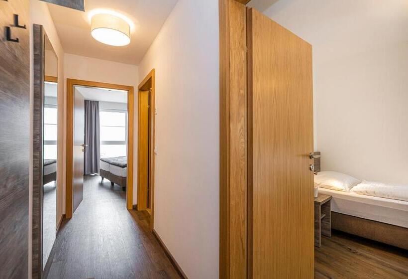 בית מלון כפרי Ski  & Sonnenresort Alpendorf By Alpentravel