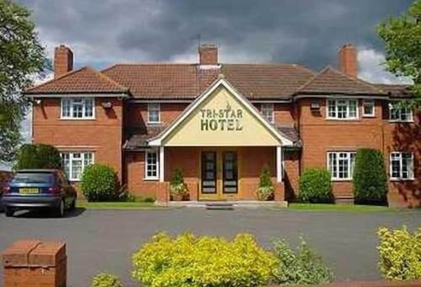 فندق Tri Star