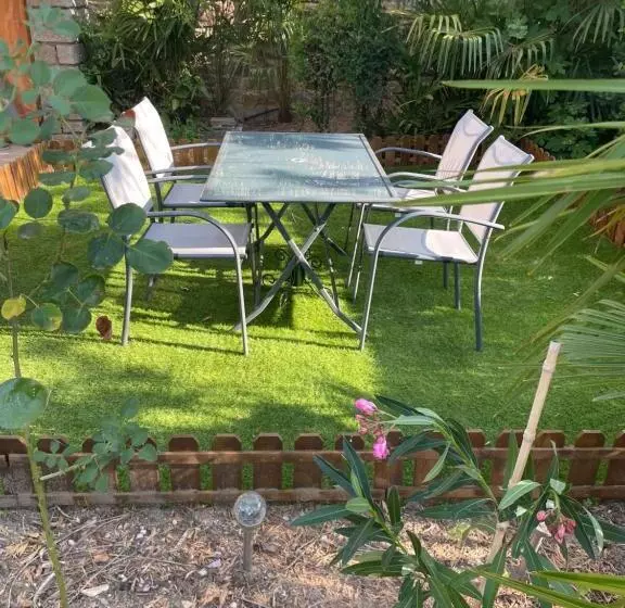 ペンション Studio 4 Personnes