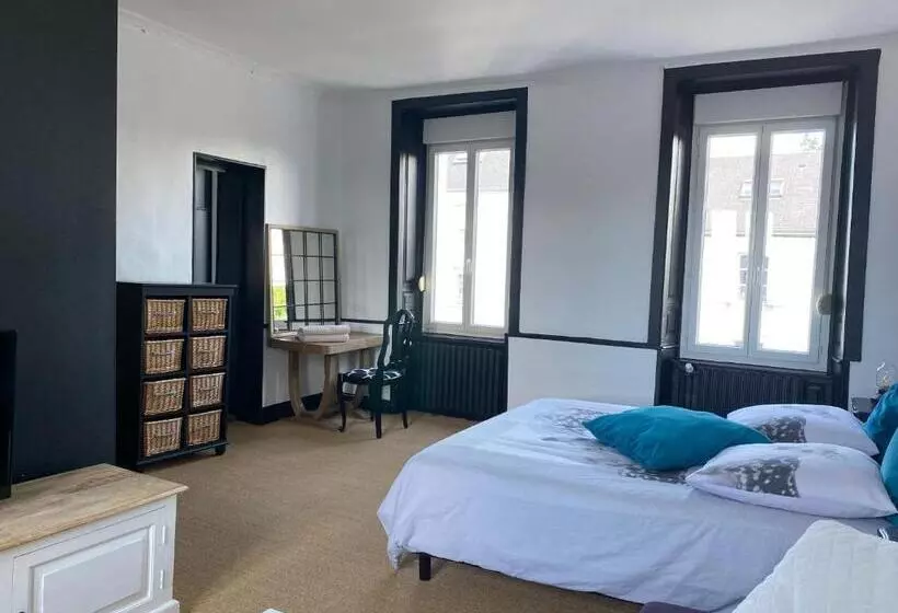 تختخواب و صبحانه Chambre Spacieuse Dans Maison Renovee