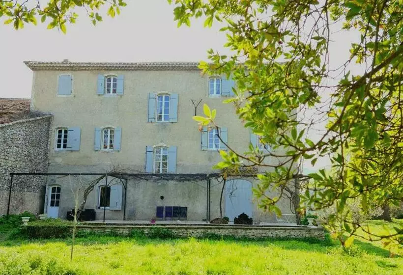 ベッドアンドブレックファースト Chambres D Hotes Le Domaine De Romanil