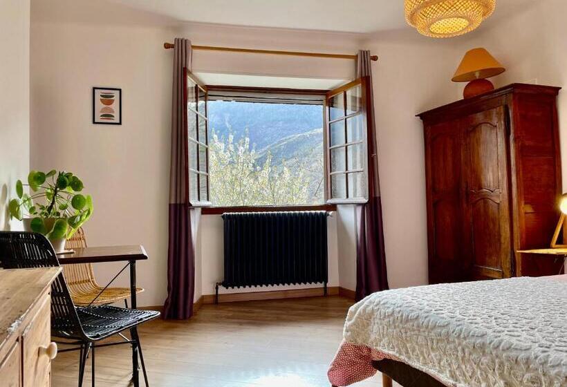 تختخواب و صبحانه Château Du Vigny Maison D Hôtes