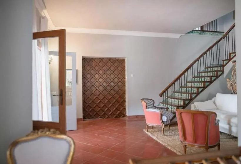 ベッドアンドブレックファースト Villa Dora