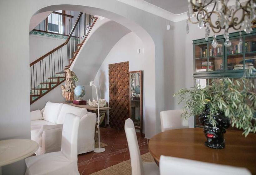 ベッドアンドブレックファースト Villa Dora