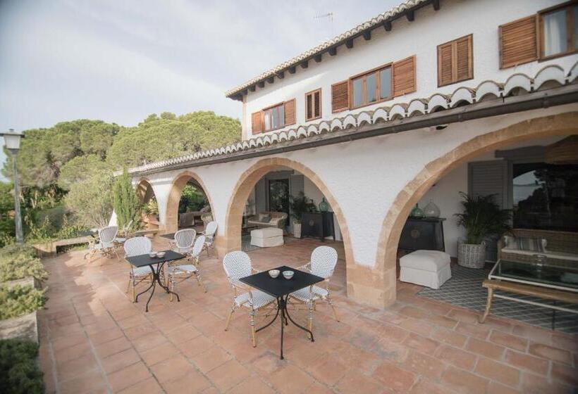 ベッドアンドブレックファースト Villa Dora