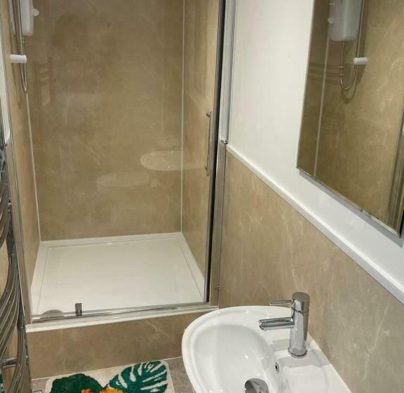 Woodlands Bellevue Bed & Breakfast