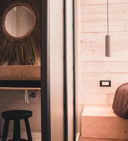 Laguna Suite B&b